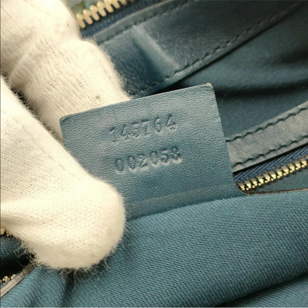 Gucci Dark Green Patent Leather Hobo Bag - Picture 7 of 9